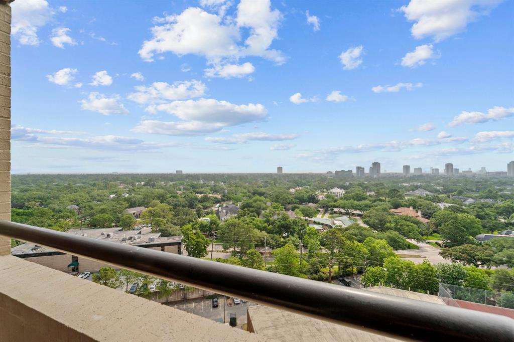 651 Bering Drive #1406, Houston, Texas image 28