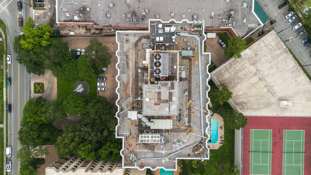 651 Bering Drive #1406, Houston, Texas image 5