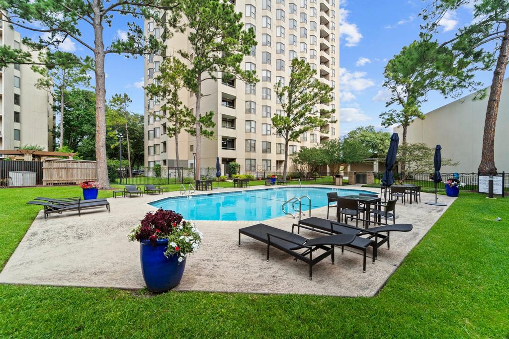 651 Bering Drive #1406, Houston, Texas image 34