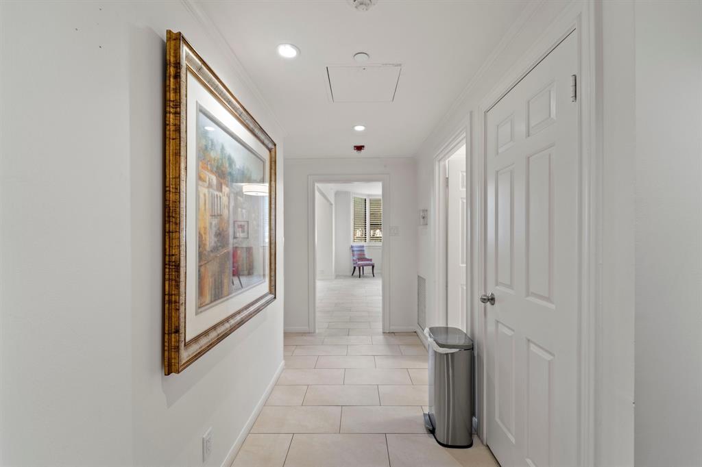 651 Bering Drive #1406, Houston, Texas image 39