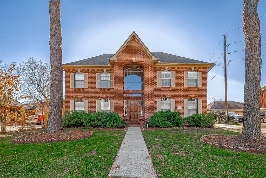 3307 Pebble Trace Drive, Houston, Texas image 2