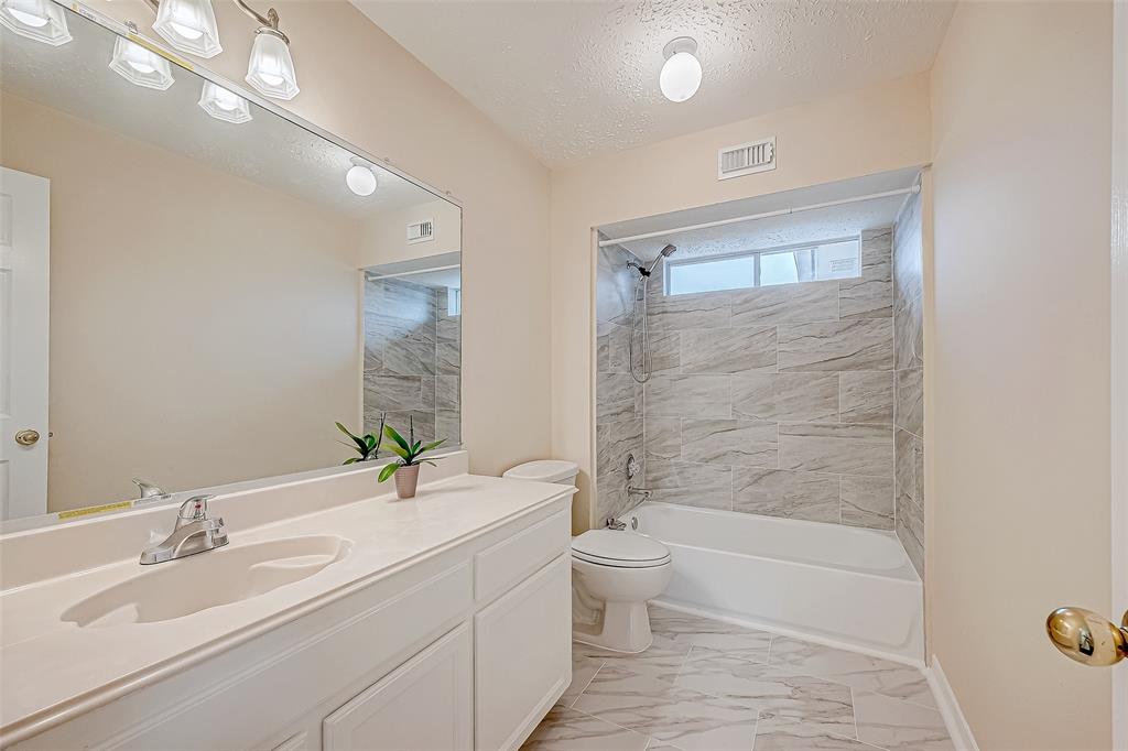 3307 Pebble Trace Drive, Houston, Texas image 26
