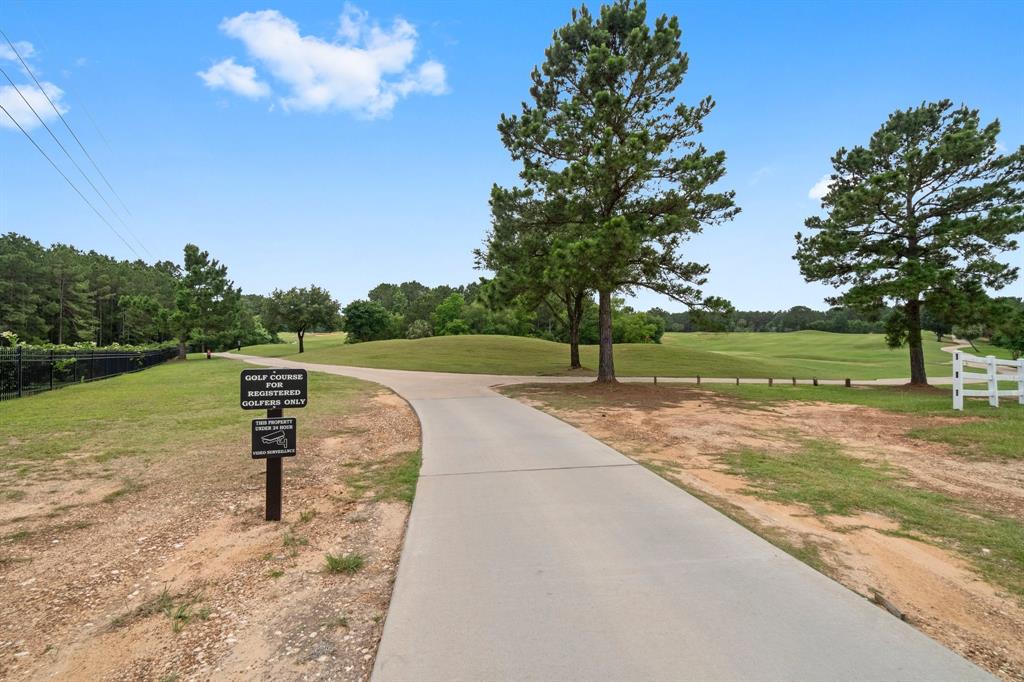 8986 Grand Lake Estates Drive, Montgomery, Texas image 9