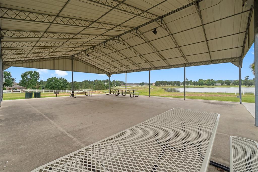 8986 Grand Lake Estates Drive, Montgomery, Texas image 11