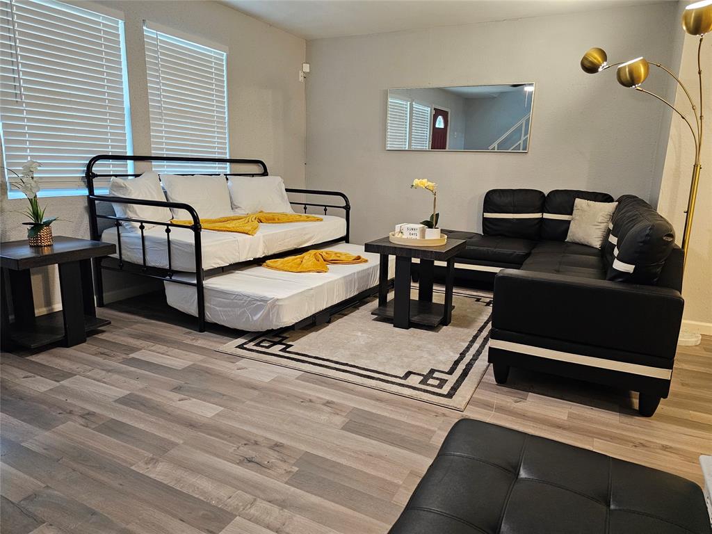 7886 Hamlet St St, Houston, Texas image 28