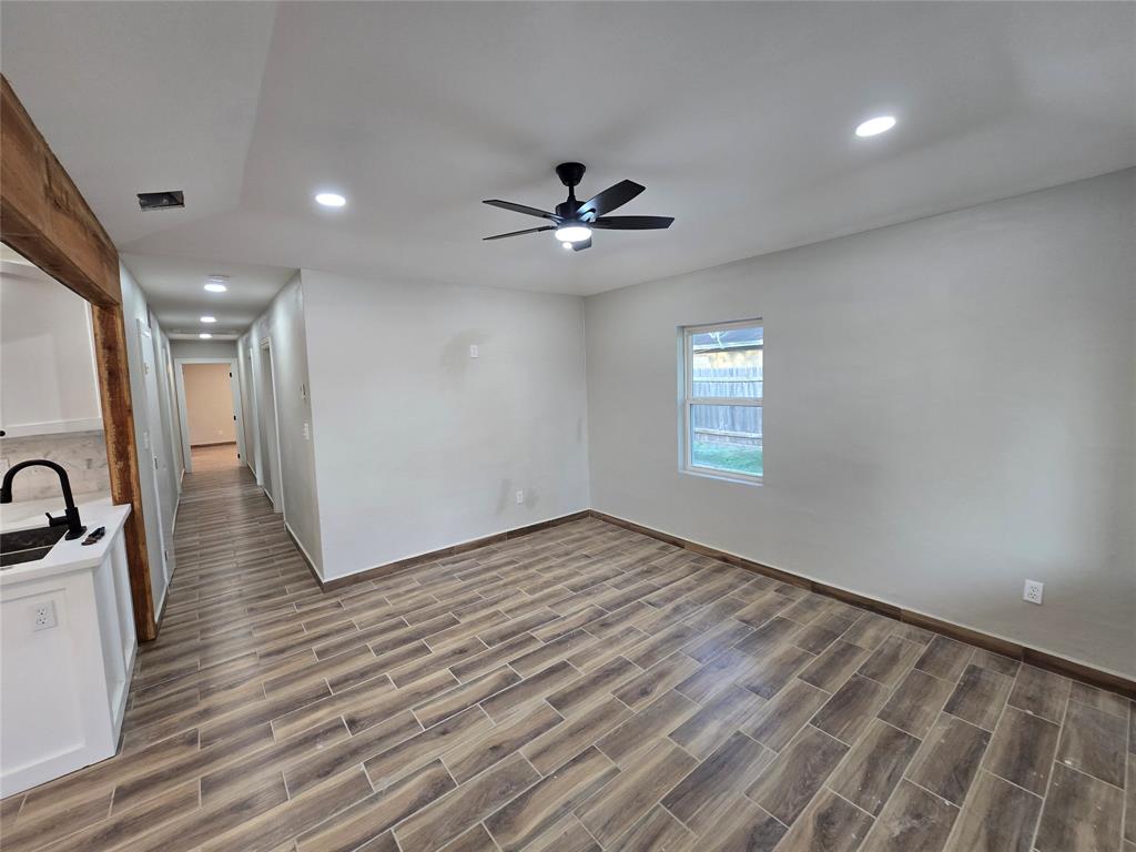 105 W Cardinal Avenue, Pharr, Texas image 4