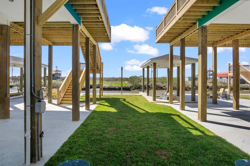 1297 Mabry Street, Gilchrist, Texas image 38