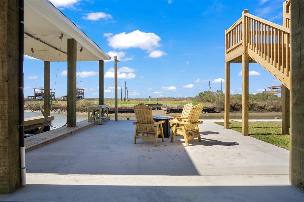 1297 Mabry Street, Gilchrist, Texas image 32