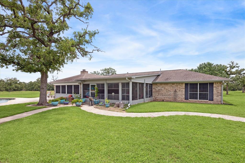 3230 S Fm 1291, Fayetteville, Texas image 4