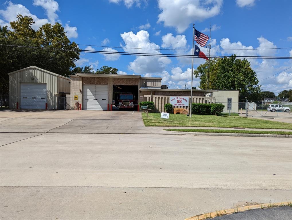 10354 Fulton