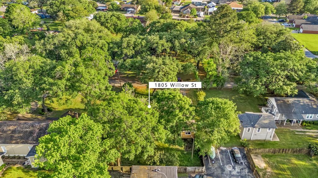 1805 Willow Street, Liberty, Texas image 21