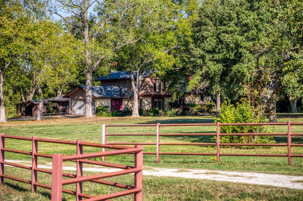 1709 Old Independence Road, Brenham, Texas image 1