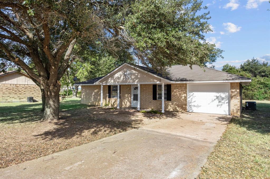 170 Pine Meadows, Hempstead, Texas image 3