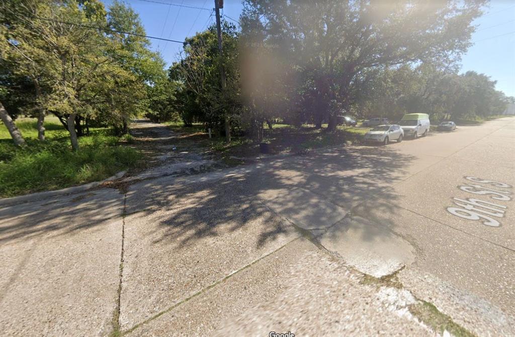 111 9th Street, Galveston, Texas image 1
