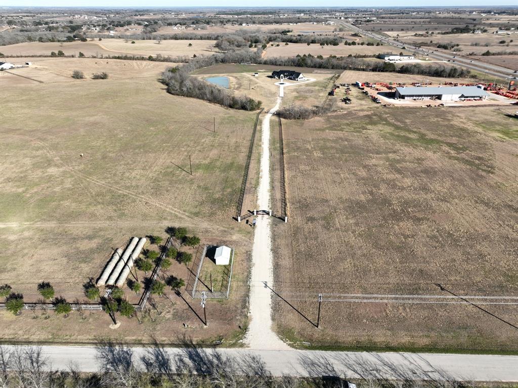 3811 Indian Paint Brush Road, Brenham, Texas image 9