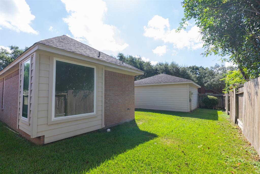 17203 Lantana Drive, Sugar Land, Texas image 36