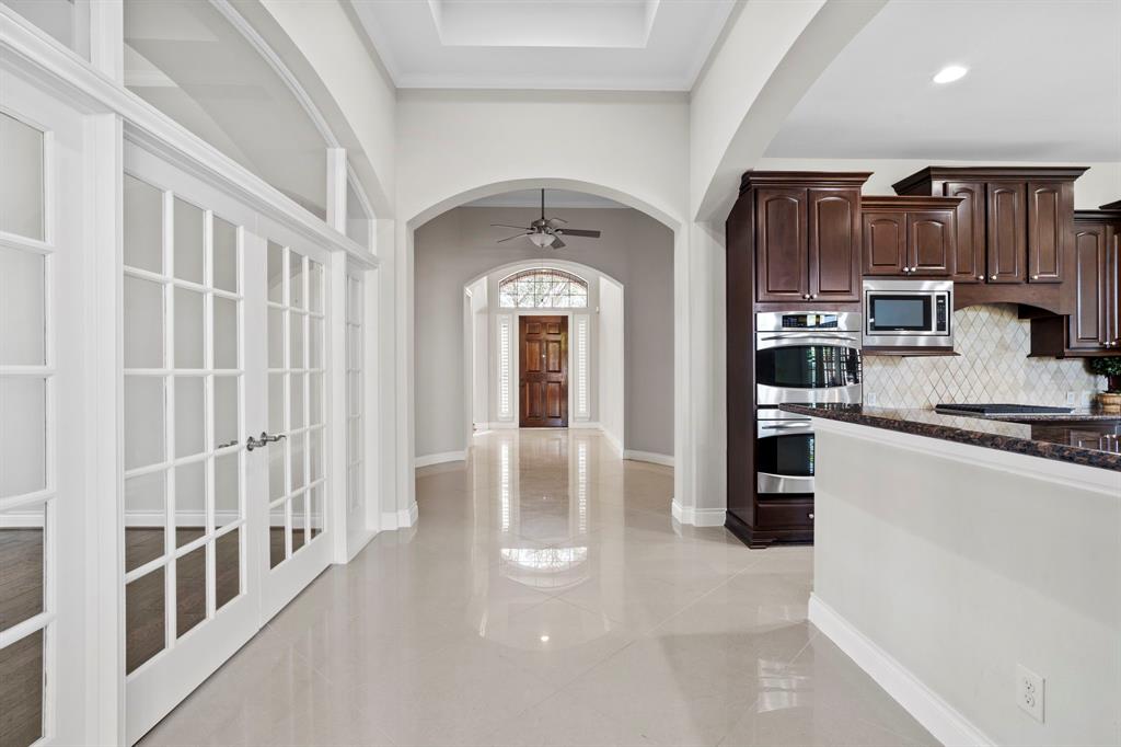 2318 Riata Park Court, Katy, Texas image 10