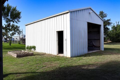 A home in San Leon