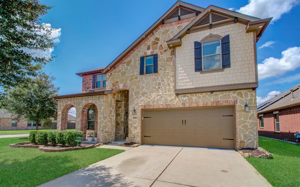 2518 J R Drive, Manvel, Texas image 2