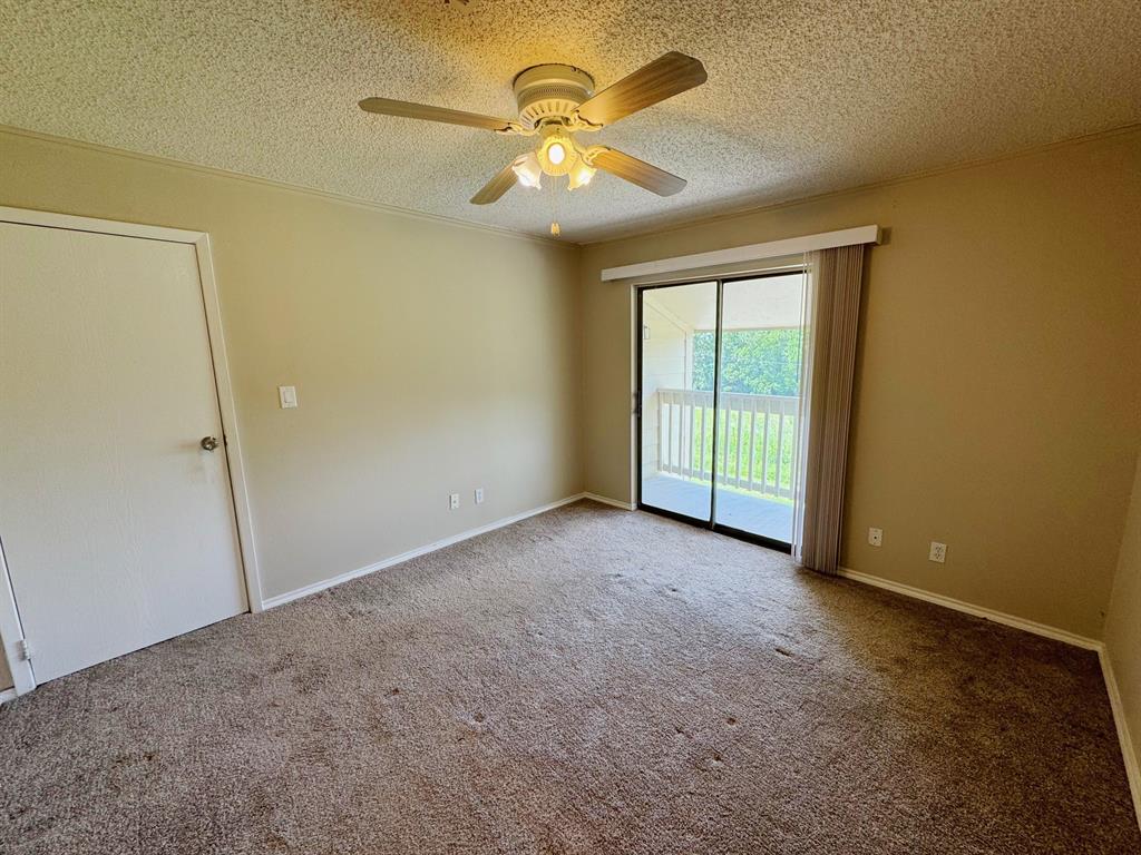 2501 Gulf Freeway #12A, Dickinson, Texas image 18