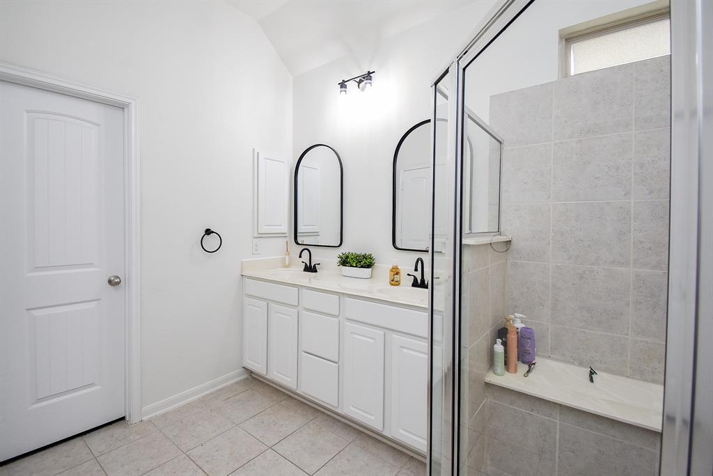 9311 Gilbert Hollow Drive, Rosenberg, Texas image 19