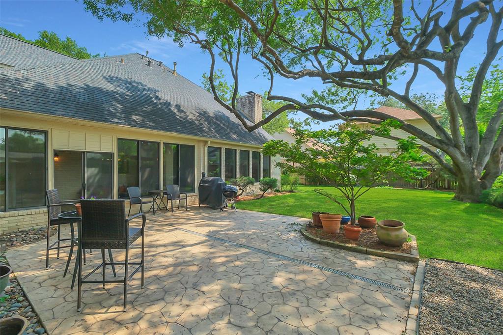 18227 Longmoor Drive, Houston, Texas image 39