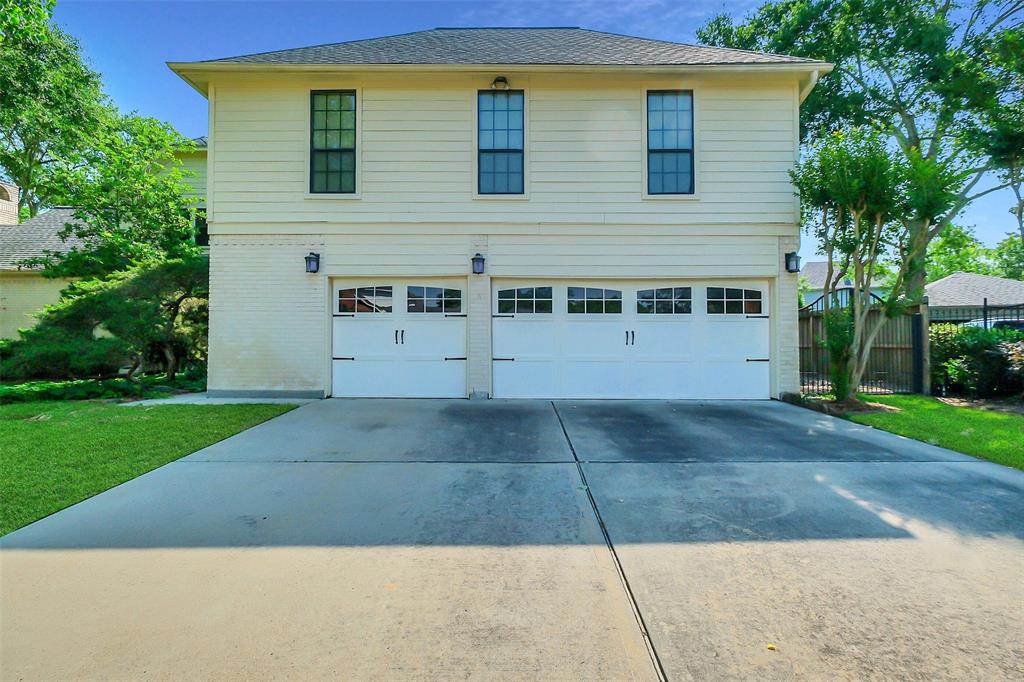 18227 Longmoor Drive, Houston, Texas image 35
