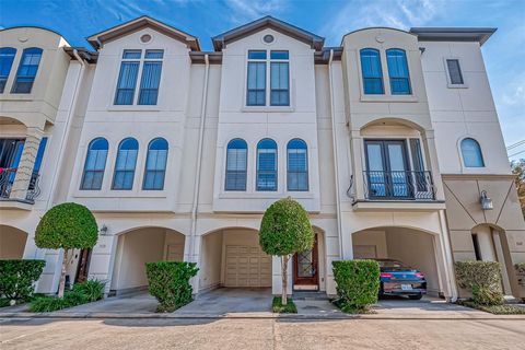 Photo of 3125 Fairdale Oaks E, Houston, TX 77057 (MLS # 87005384) Photo of 3125 Fairdale Oaks E, Houston, TX 77057 (MLS # 87005384)