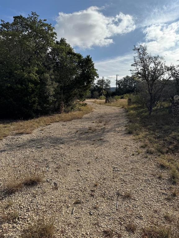 1107 Kahn Drive, Rio Frio, Texas image 8