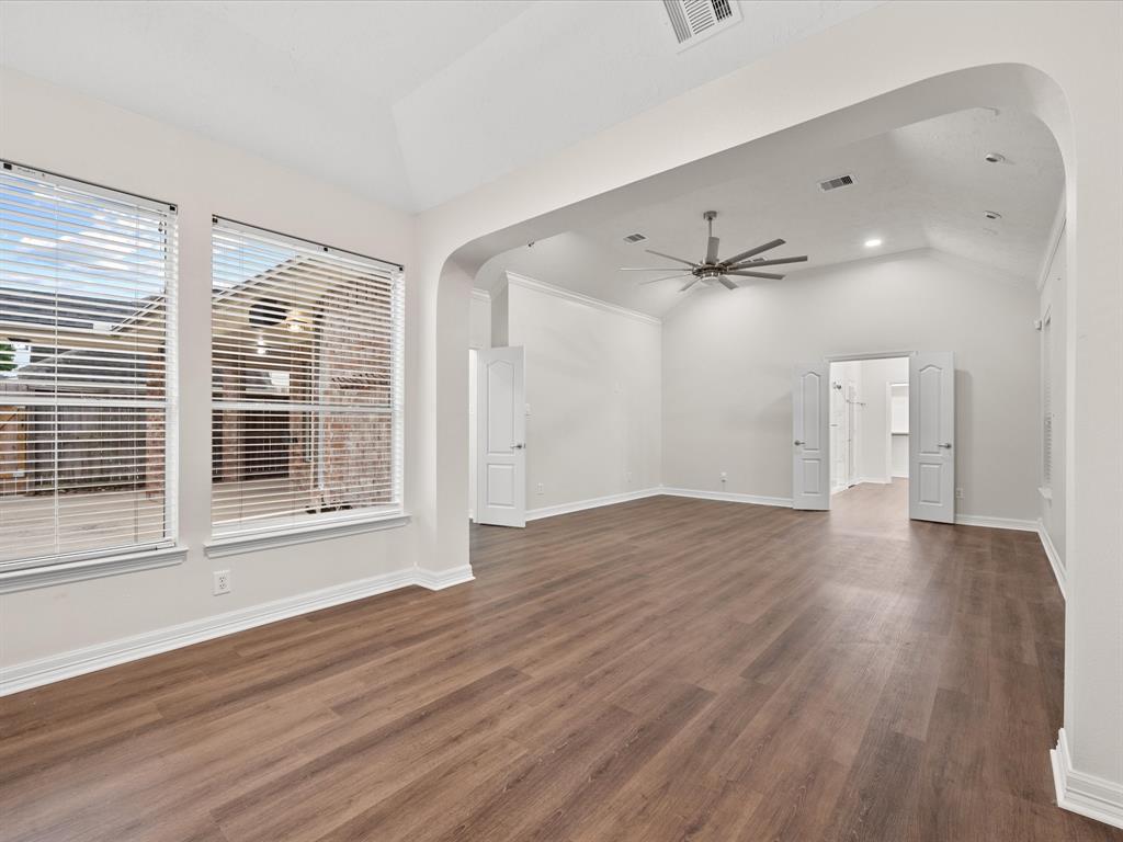 10218 Earlington Manor Drive, Spring, Texas image 21