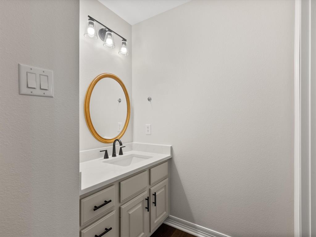 10218 Earlington Manor Drive, Spring, Texas image 34