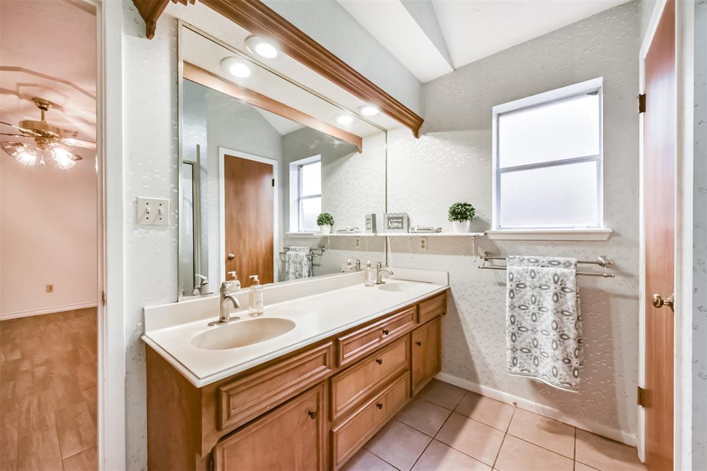 13107 Mills River Street, Houston, Texas image 22