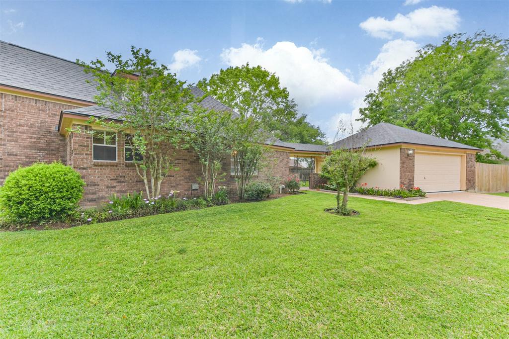 13107 Mills River Street, Houston, Texas image 5