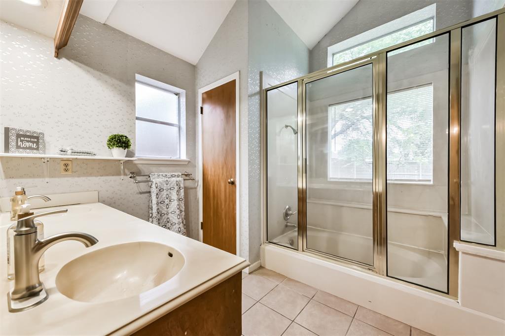 13107 Mills River Street, Houston, Texas image 21