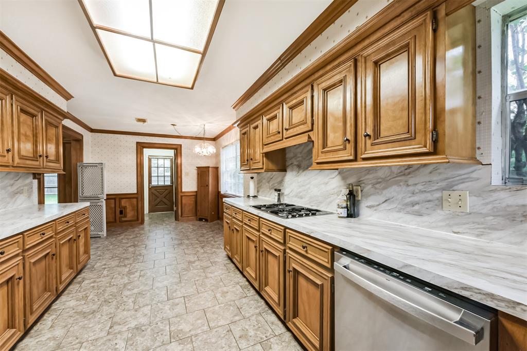 13107 Mills River Street, Houston, Texas image 12