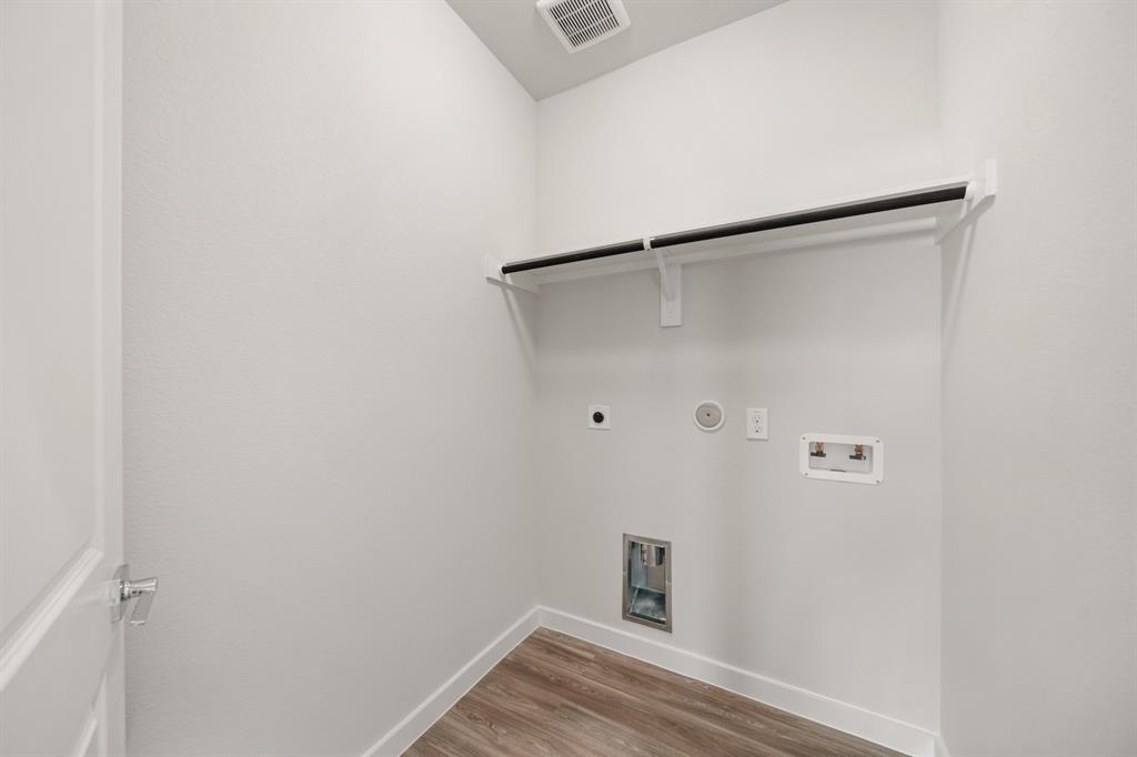 2421 Abbot Brook Drive, Iowa Colony, Texas image 21