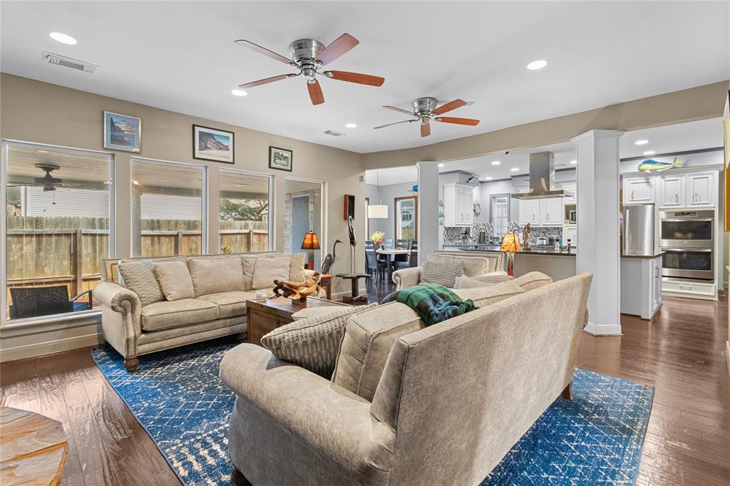 3934 Tres Drive, Galveston, Texas image 15