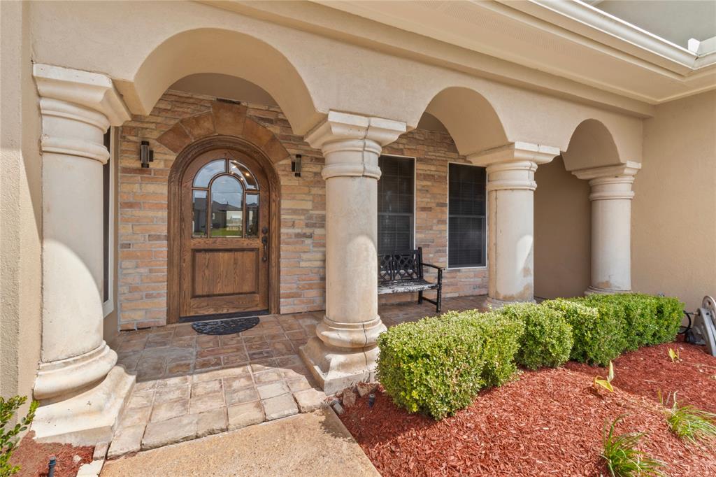 3934 Tres Drive, Galveston, Texas image 3