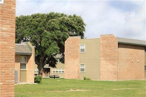 Photo of 711 Glenoak Drive, Corpus Christi, TX 78418 (MLS # 72084775)