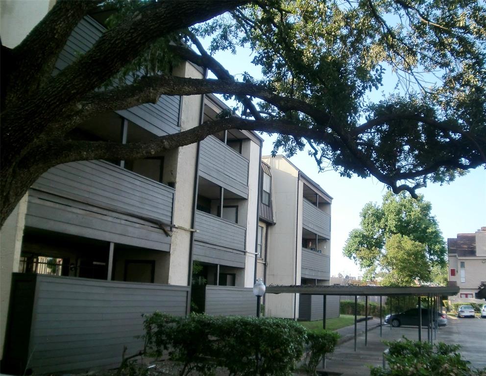 3005 Walnut Bend Lane #26, Houston, Texas image 24