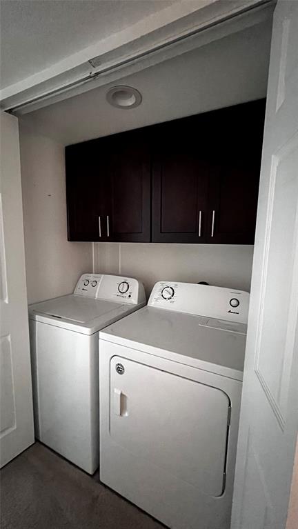 3005 Walnut Bend Lane #26, Houston, Texas image 17