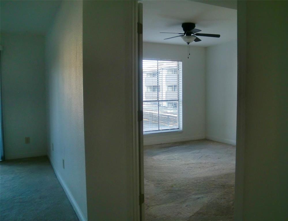 3005 Walnut Bend Lane #26, Houston, Texas image 10