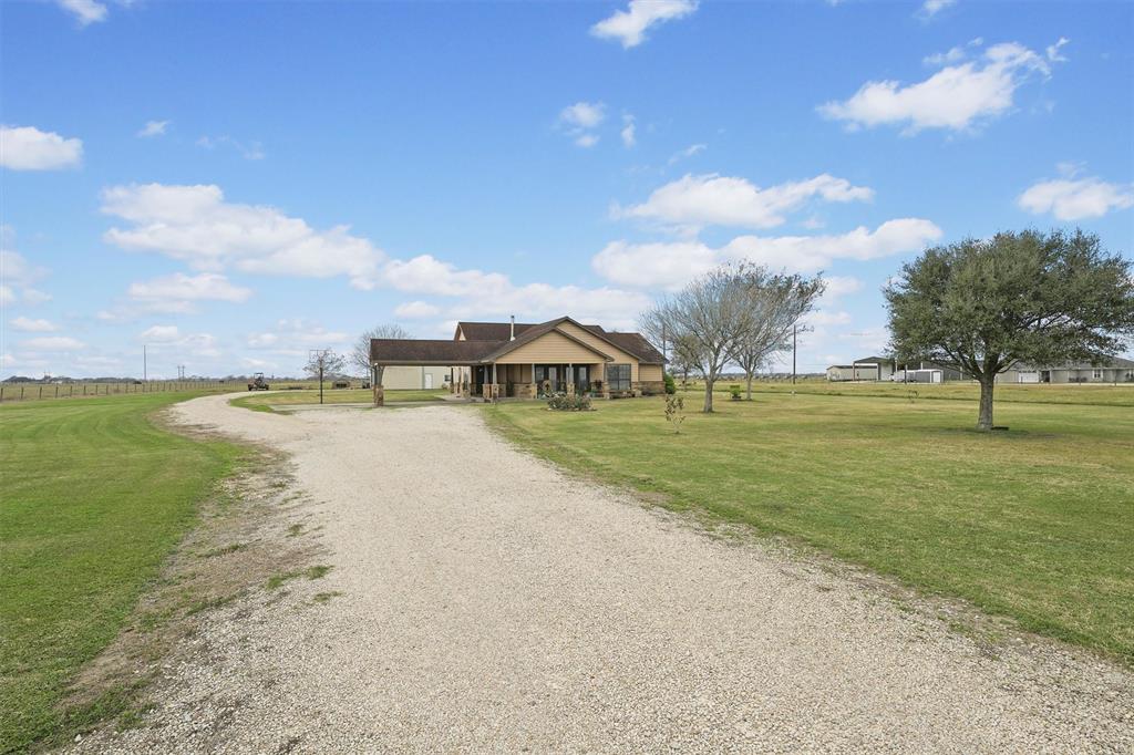 1964 County Road 309 Rd, Louise, Texas image 2