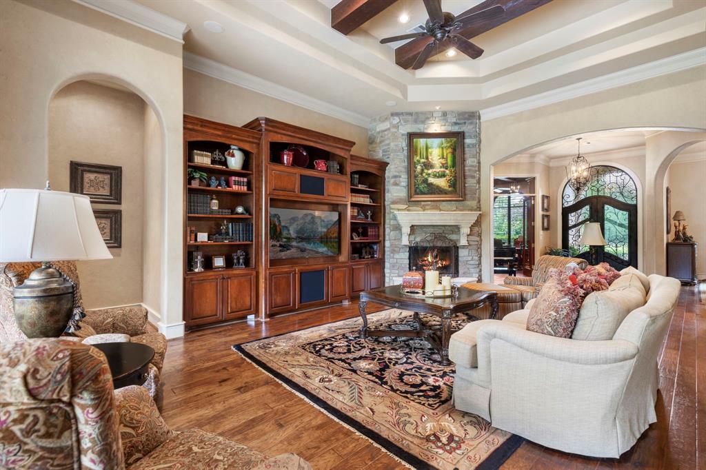 38 Post Shadow Estate Drive, Spring, Texas image 12