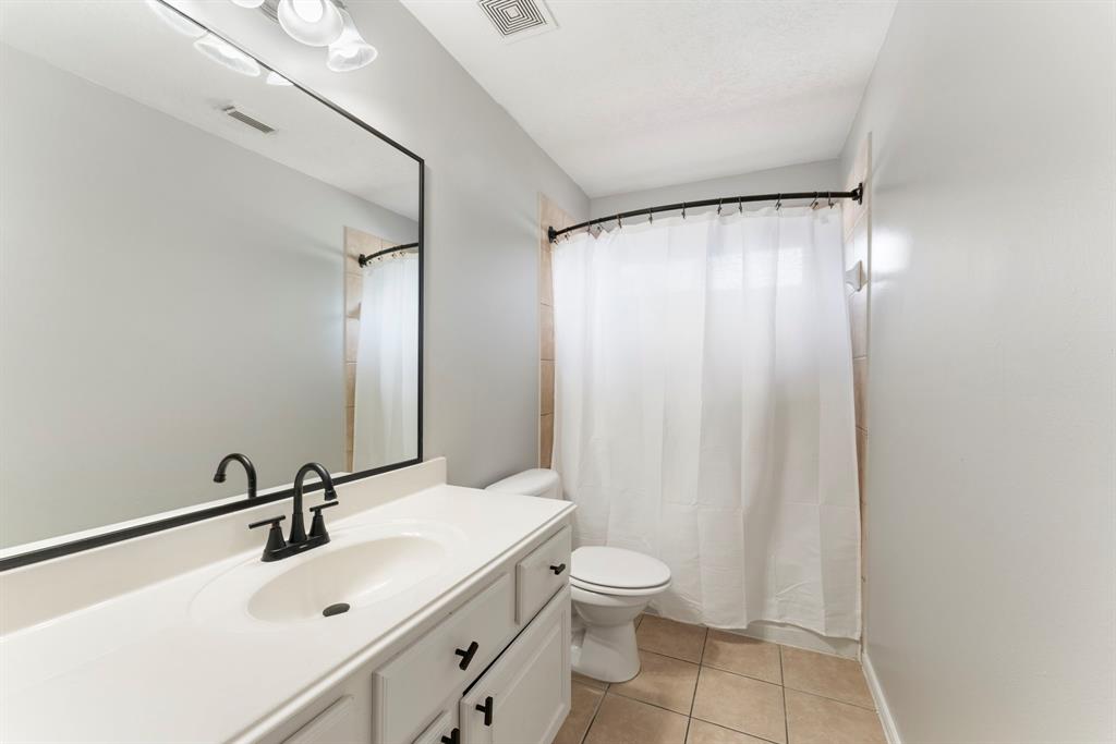 4623 Countrymeadows Drive, Spring, Texas image 31
