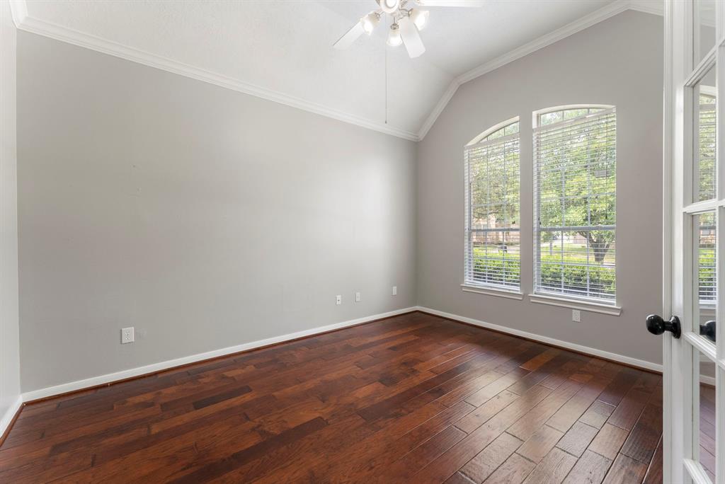 4623 Countrymeadows Drive, Spring, Texas image 7