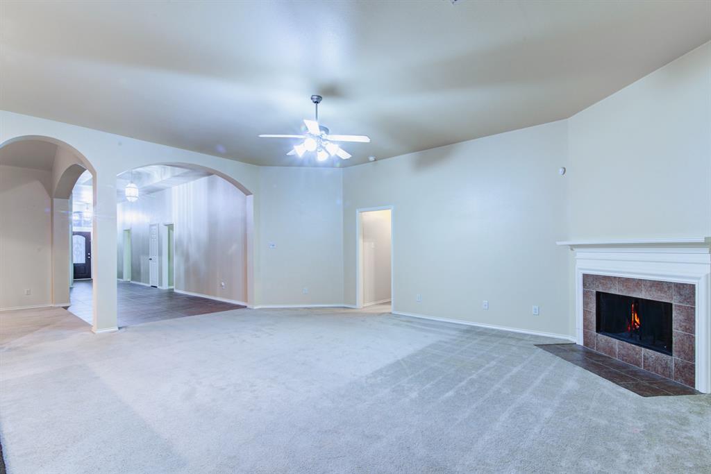 421 Laddingford Lane, League City, Texas image 13