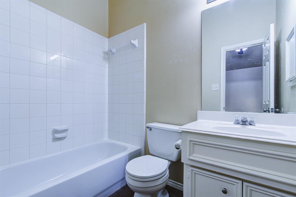 421 Laddingford Lane, League City, Texas image 43