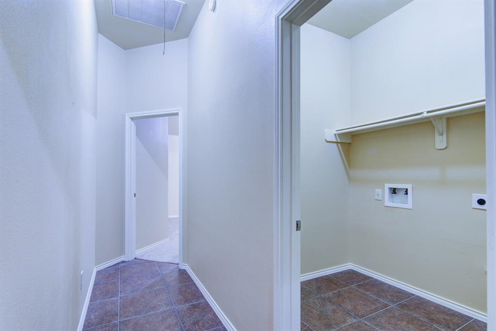 421 Laddingford Lane, League City, Texas image 20