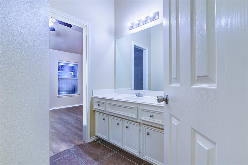 421 Laddingford Lane, League City, Texas image 35